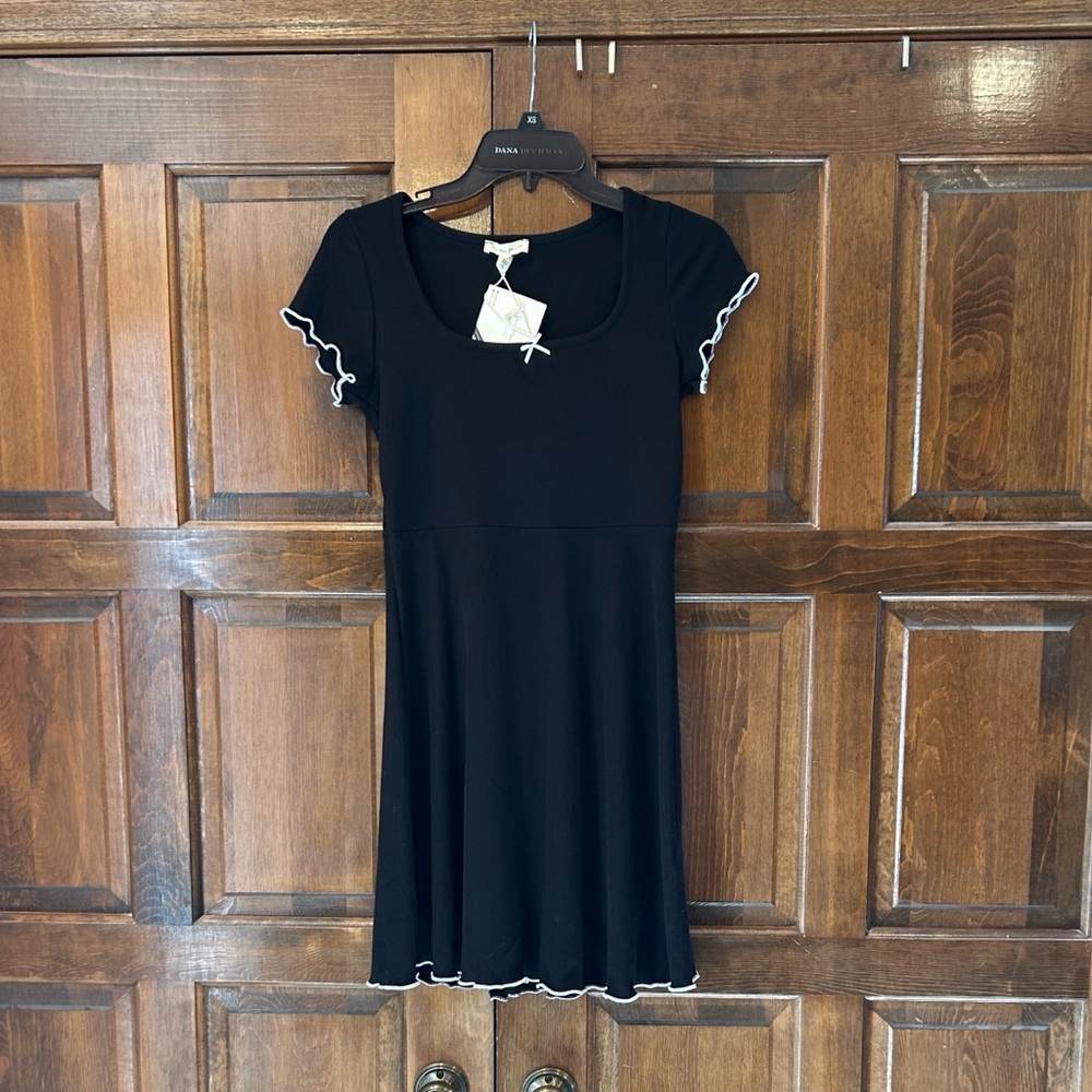 NWT See You Monday Black & White Trim Fit & Flare Mini Dress Large Cap Sleeve - Picture 4 of 10
